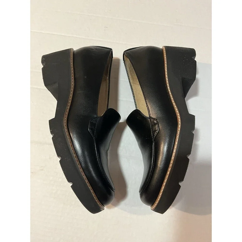 Naturalizer Black Platform Loafers